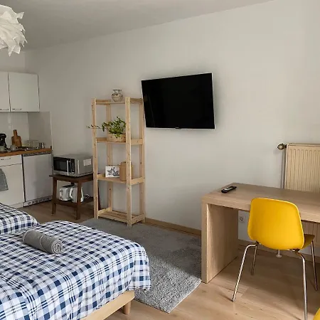 Sweet Home Apartment Hannover West - Contactless Check-In Exterior photo