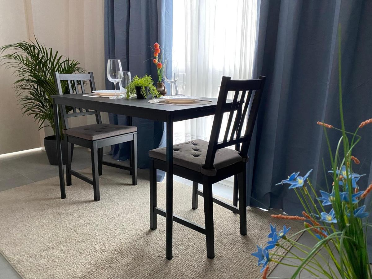 Sweet West - Contactless Check-in Apartment