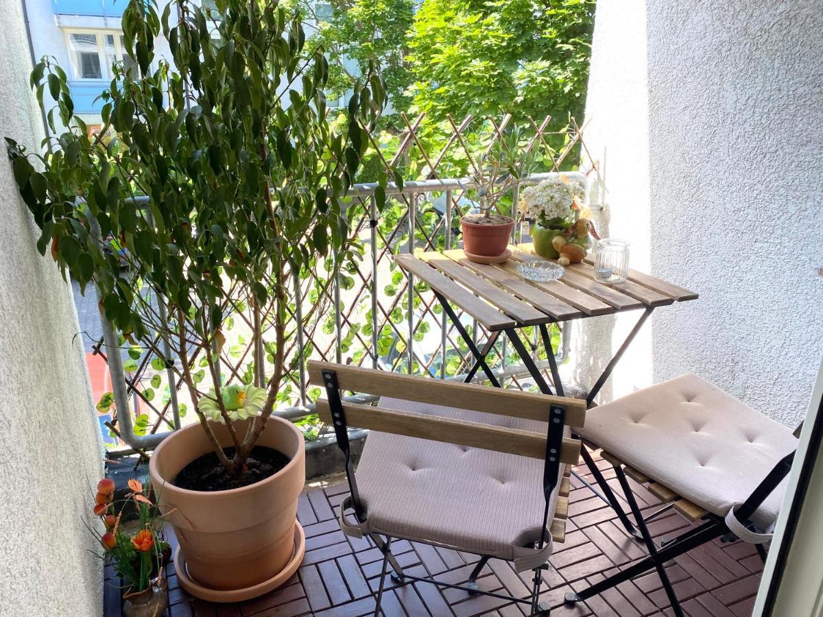 Sweet West - Contactless Check-in Apartment
