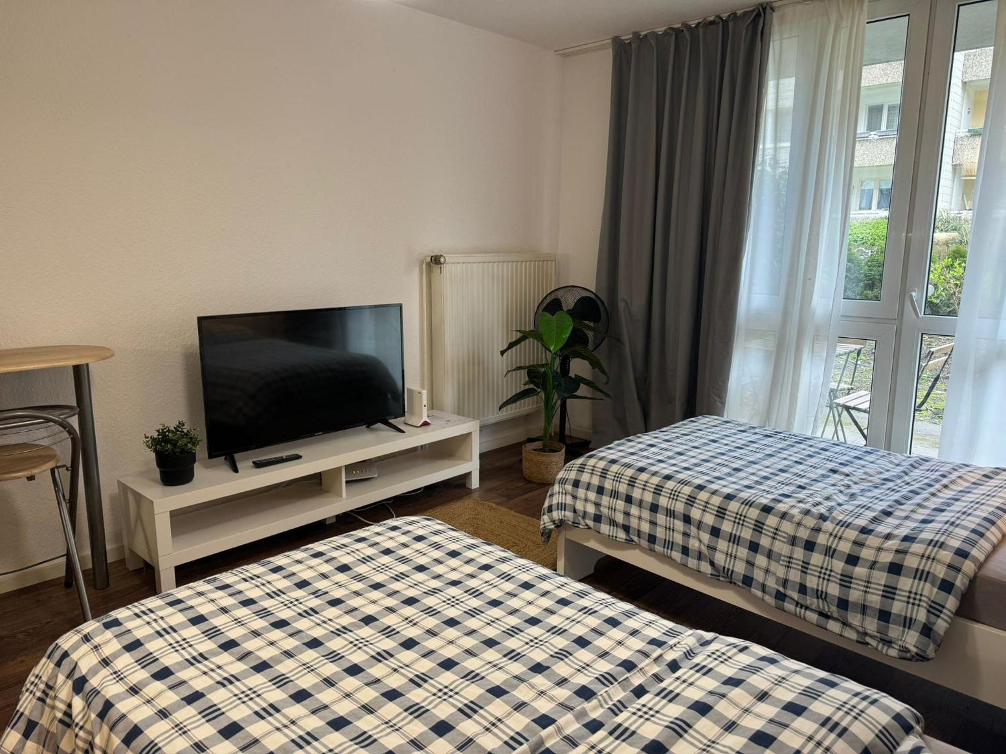 Sweet West - Contactless Check-in Apartment Hannover